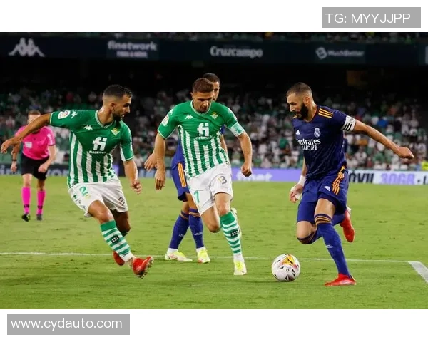 西班牙与比利亚雷亚尔精彩对决直播全程回顾与分析